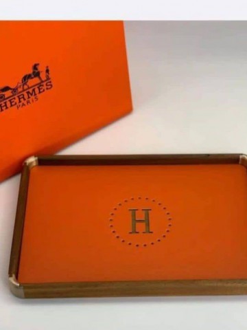 Поднос Hermes 23х23 см