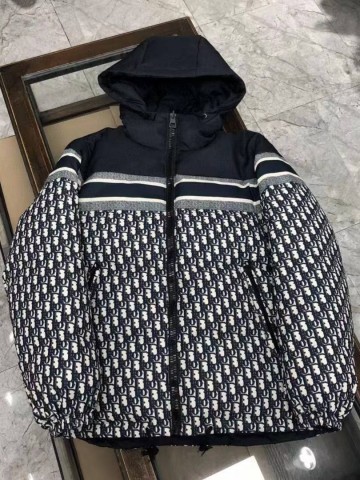 Двусторонний пуховик Dior