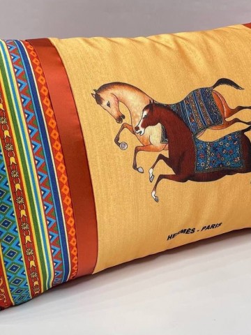 Подушка Hermes
