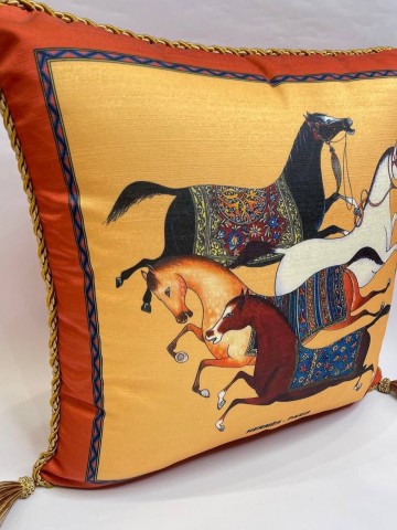Подушка Hermes