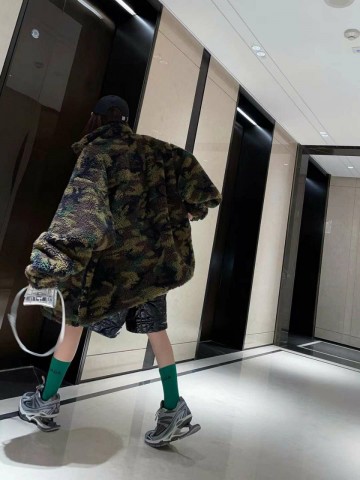Шуба Balenciaga