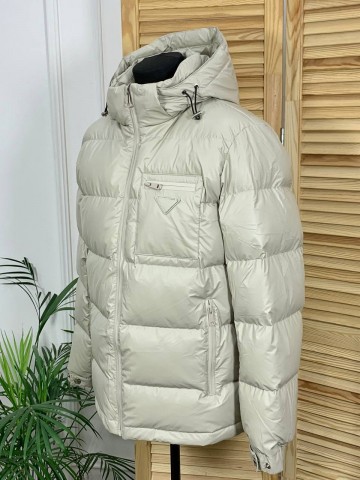 Пуховик Prada