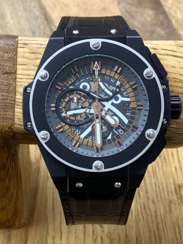 Часы Hublot