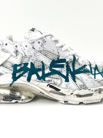 Кроссовки Balenciaga Runner