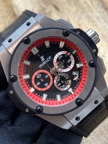 Часы Hublot