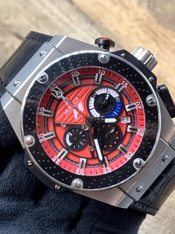 Часы Hublot