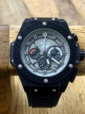Часы Hublot
