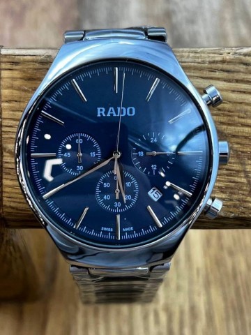 Часы Rado
