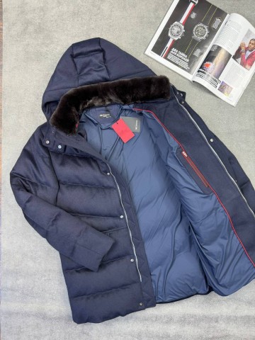 Пуховик Kiton