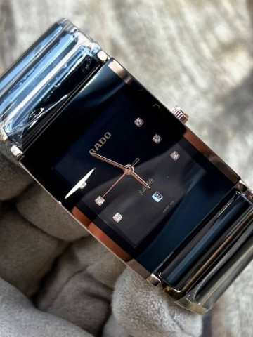 Часы Rado
