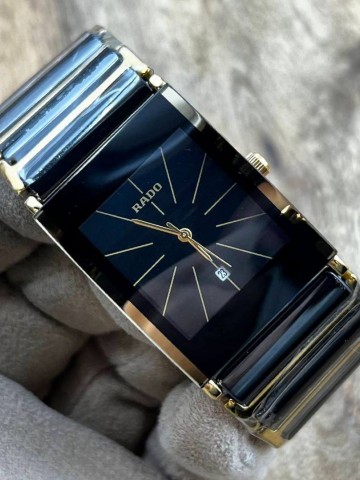 Часы Rado