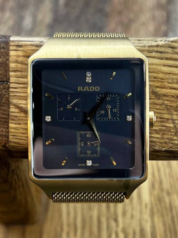 Часы Rado