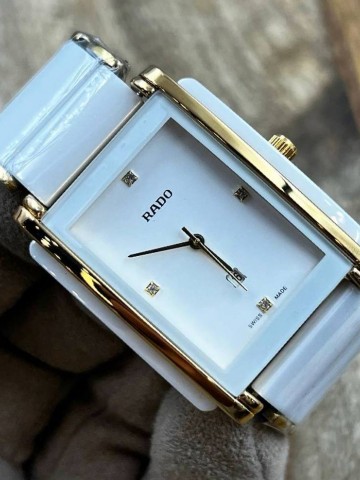 Часы Rado