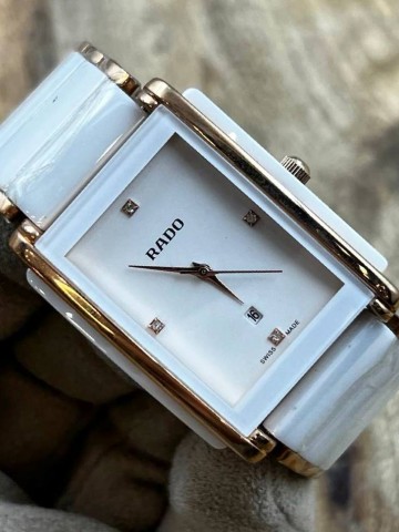 Часы Rado
