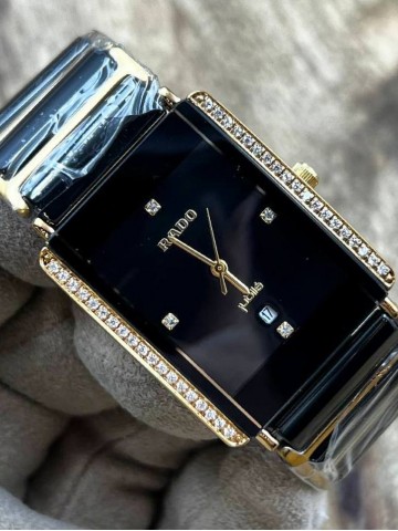 Часы Rado