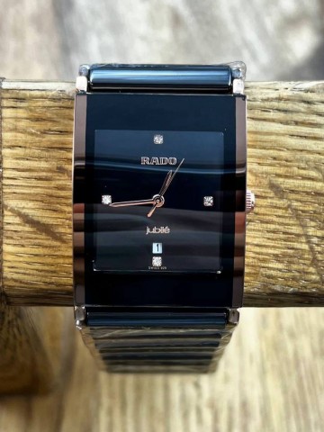 Часы Rado
