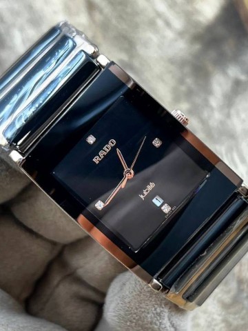 Часы Rado