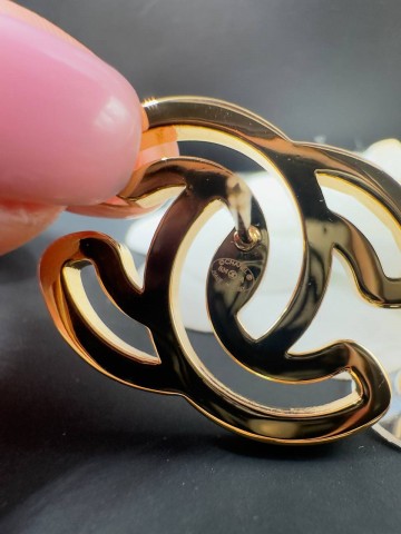 Брошь CHANEL