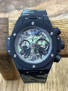 Часы Hublot