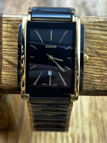 Часы Rado