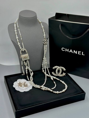 Серьги CHANEL