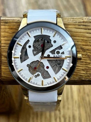 Часы Rado