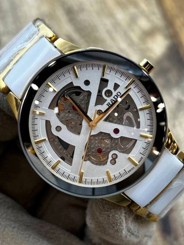 Часы Rado
