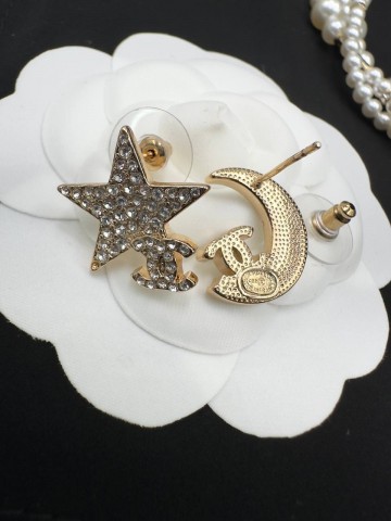 Серьги CHANEL
