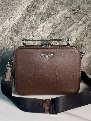 Сумка-мессенджер Prada