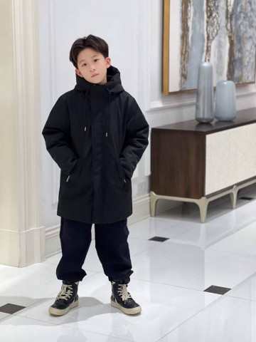 Пуховик Moncler