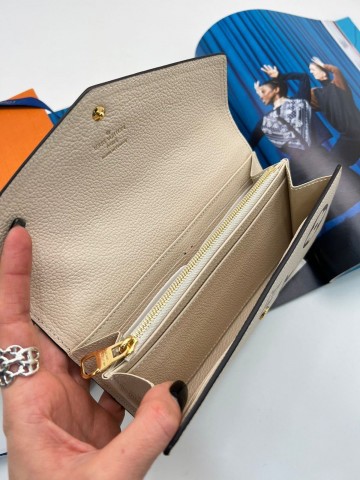 Кошелек Louis Vuitton