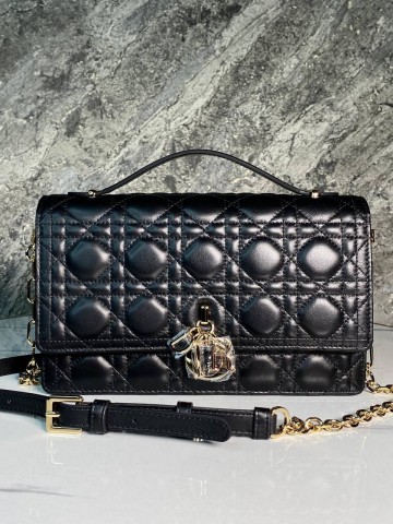 Сумка Dior