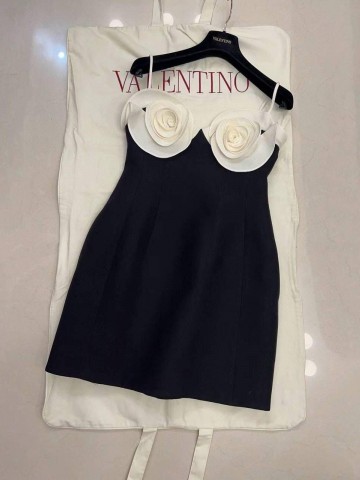 Платье Valentino
