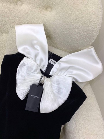 Платье Yves Saint Laurent