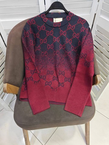 Свитер Gucci
