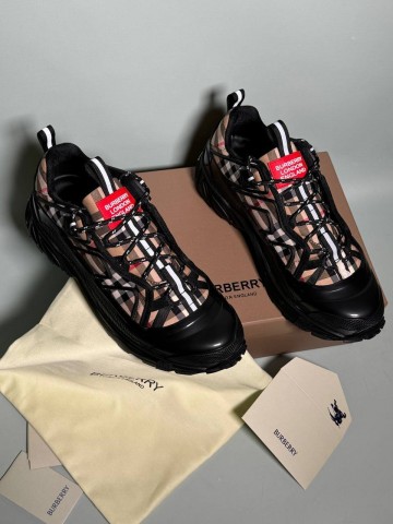 Кроссовки Burberry