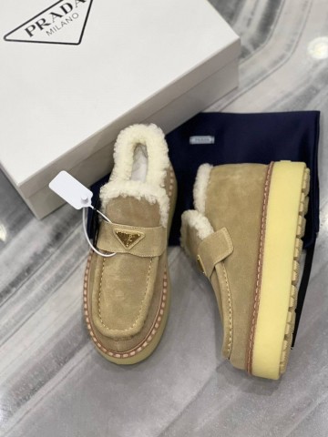 Ботинки Prada