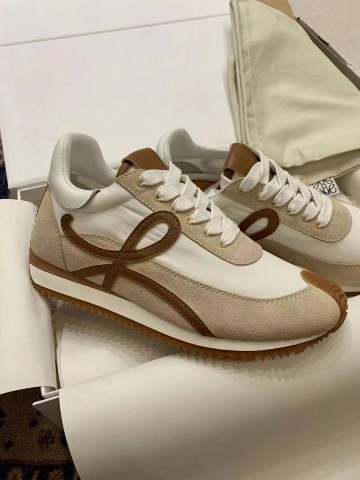 Кроссовки Loewe