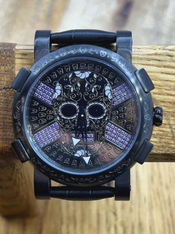 Часы Romain Jerome