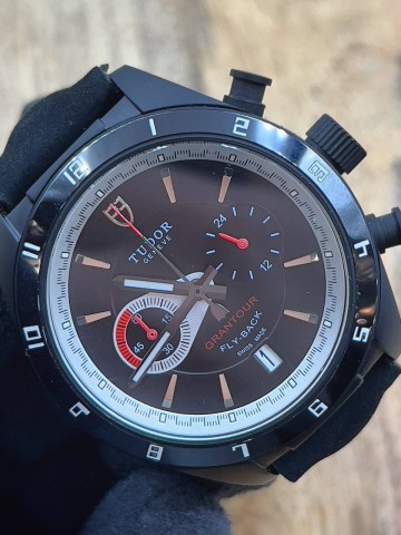 Часы Tudor