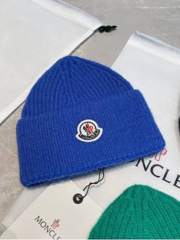 Шапка Moncler