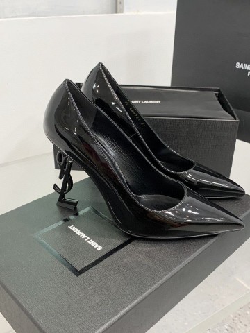 Туфли Yves Saint Laurent