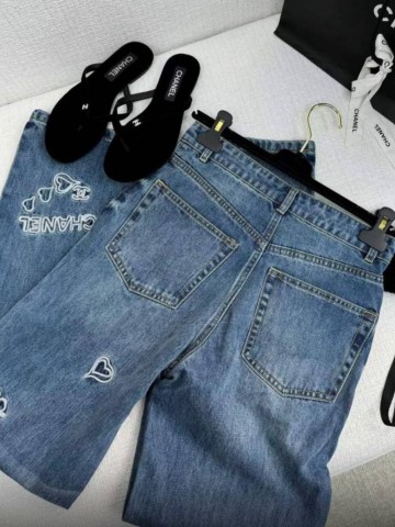 Джинсы CHANEL