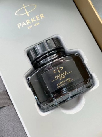 Набор Parker (ручка + чернильница)