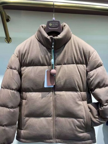 Пуховик Loro Piana