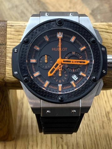 Часы Hublot
