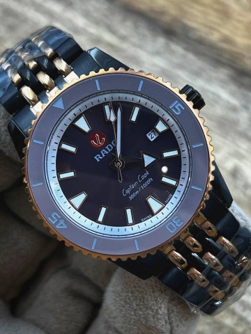 Часы Rado
