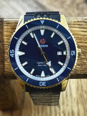 Часы Rado