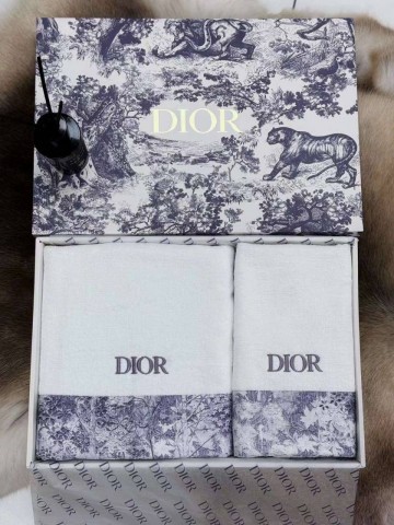 Набор полотенец Dior 2 шт.