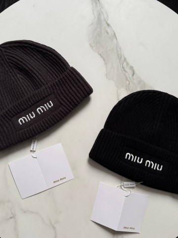 Шапка MIU MIU